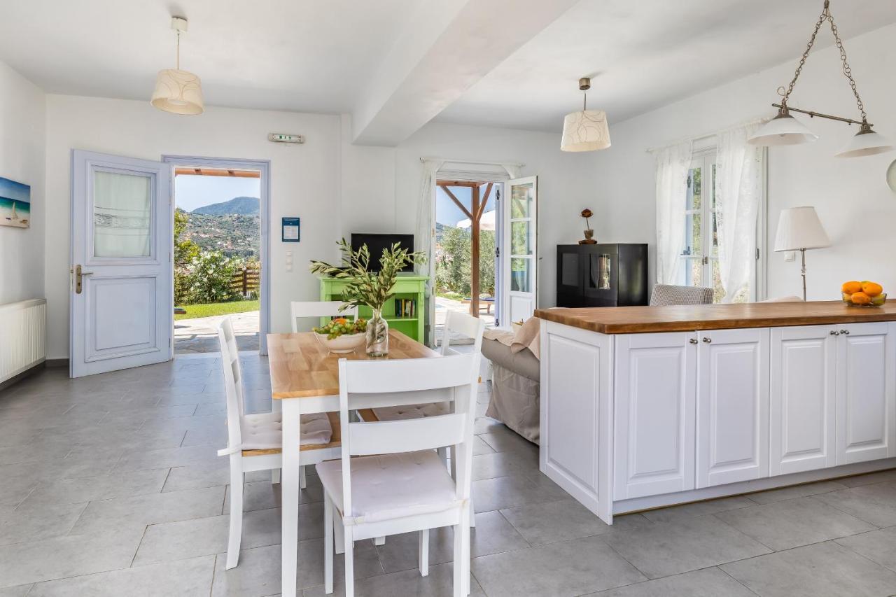Villa Rodia With Swimming Pool On Skopelos Island מראה חיצוני תמונה