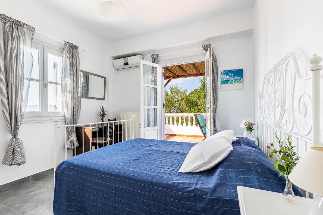Villa Rodia With Swimming Pool On Skopelos Island מראה חיצוני תמונה